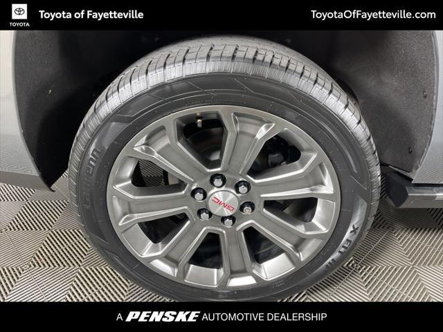 used 2019 GMC Yukon car, priced at $39,900