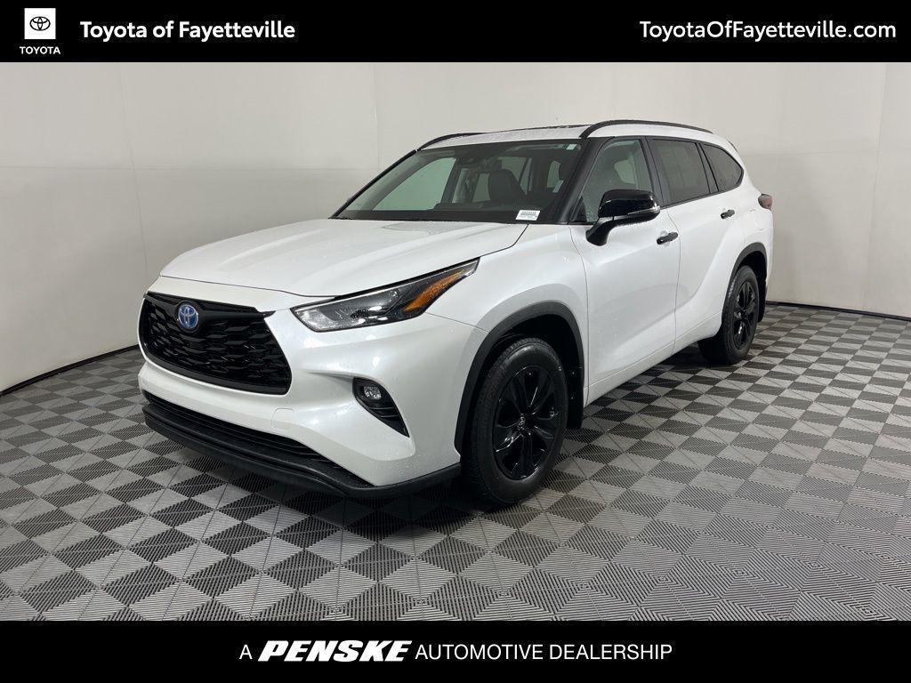 used 2024 Toyota Highlander Hybrid car, priced at $44,754