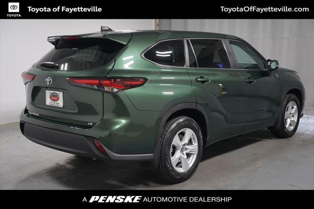 used 2024 Toyota Highlander car, priced at $40,999