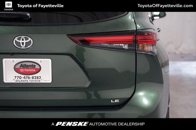 used 2024 Toyota Highlander car, priced at $40,999