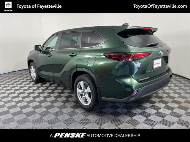 used 2024 Toyota Highlander car, priced at $40,999