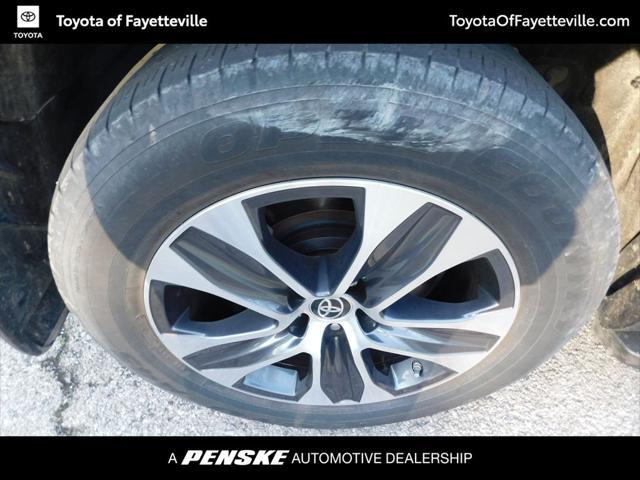used 2022 Toyota Highlander Hybrid car, priced at $41,995