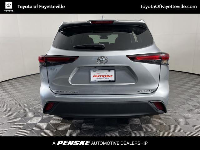 used 2024 Toyota Highlander car, priced at $44,990