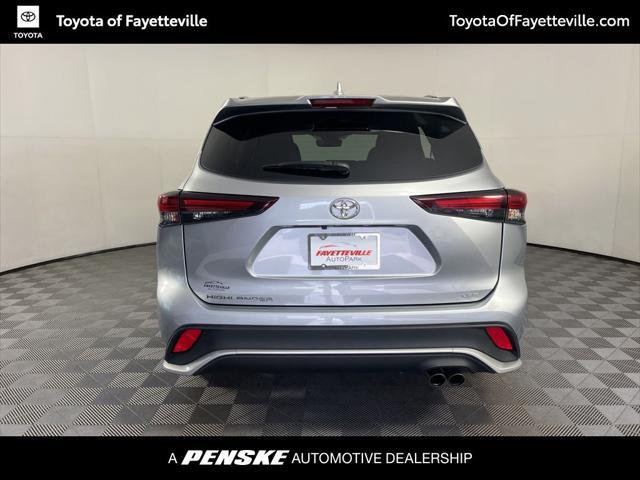 used 2024 Toyota Highlander car, priced at $49,900