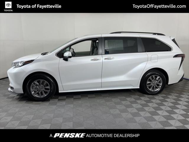 used 2023 Toyota Sienna car, priced at $39,900