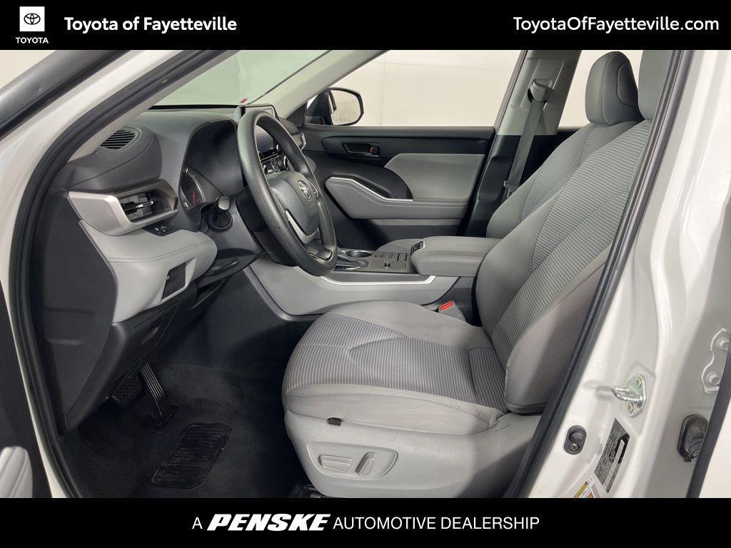 used 2022 Toyota Highlander car, priced at $26,992