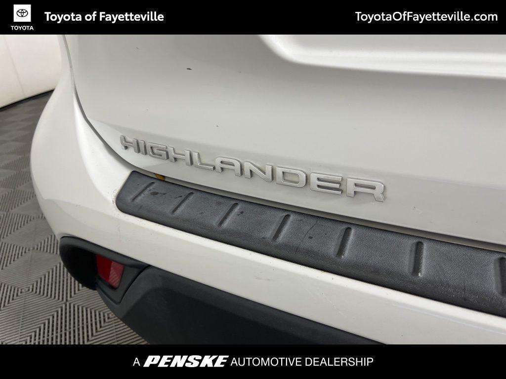 used 2022 Toyota Highlander car, priced at $26,992