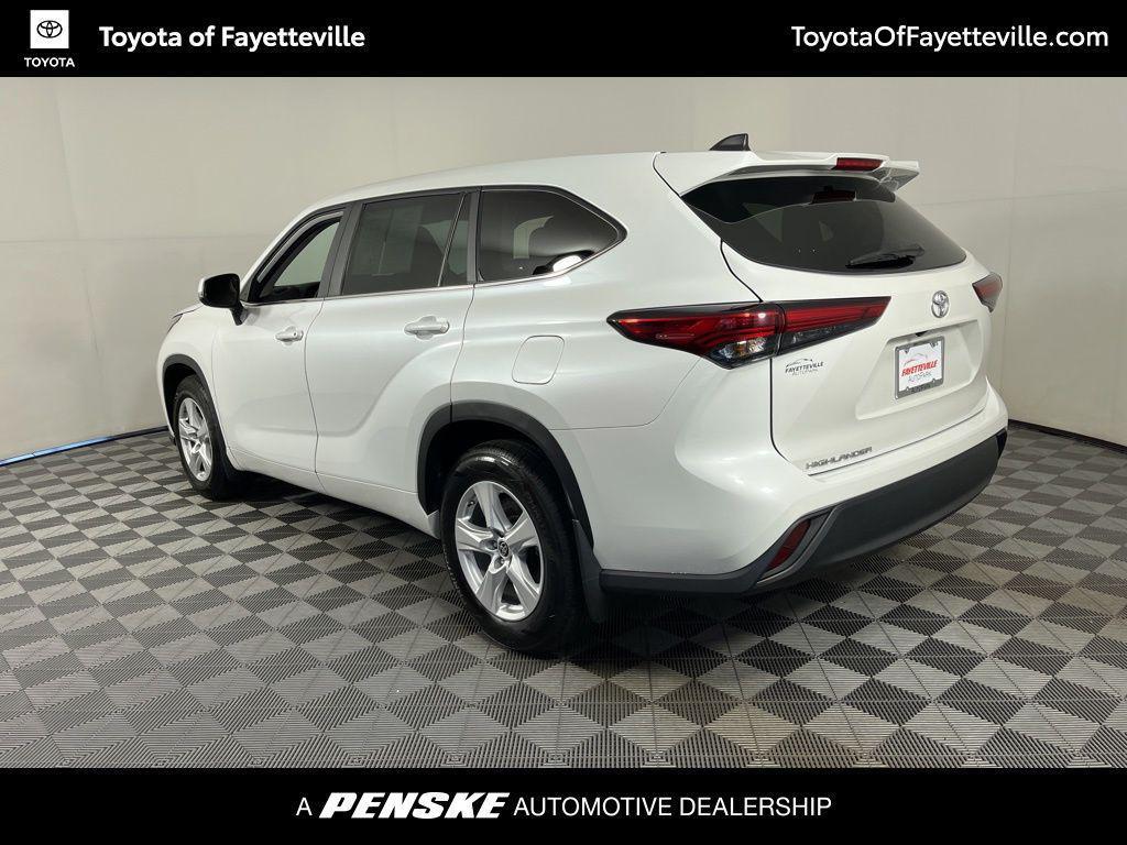 used 2023 Toyota Highlander car, priced at $31,500