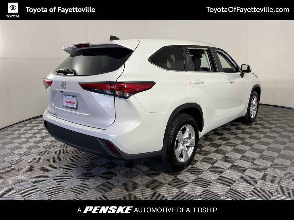 used 2023 Toyota Highlander car, priced at $31,500