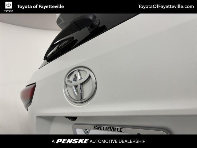 used 2023 Toyota Highlander car, priced at $32,980