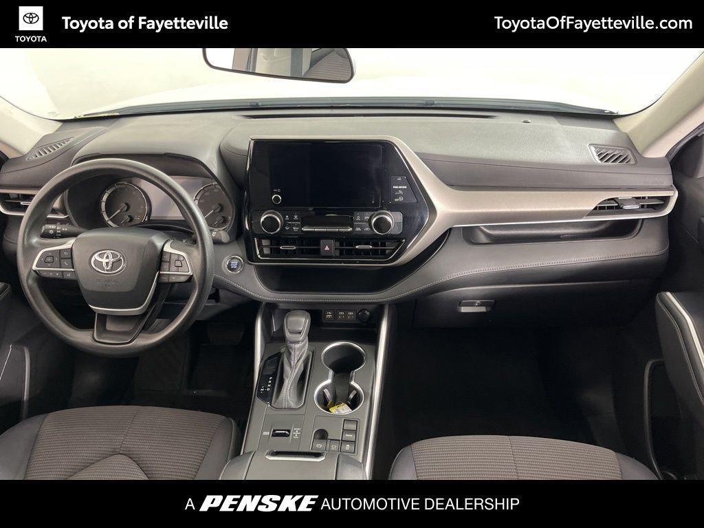 used 2023 Toyota Highlander car, priced at $31,500
