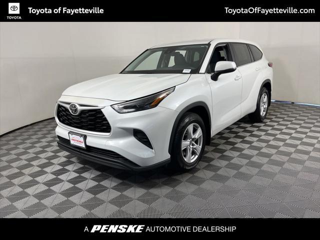 used 2023 Toyota Highlander car, priced at $32,980