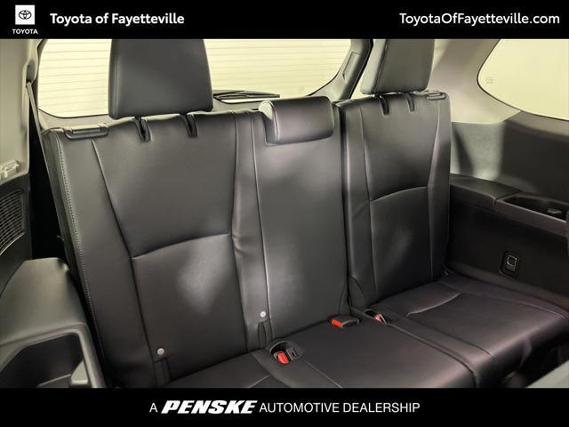 used 2025 Toyota Grand Highlander car, priced at $59,997