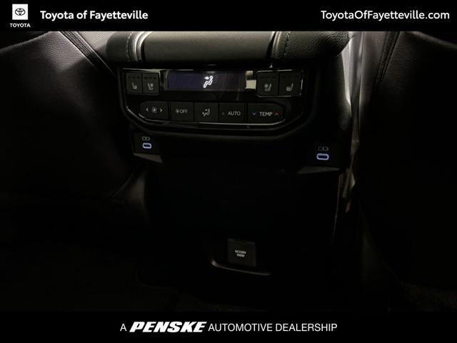 used 2025 Toyota Grand Highlander car, priced at $59,997