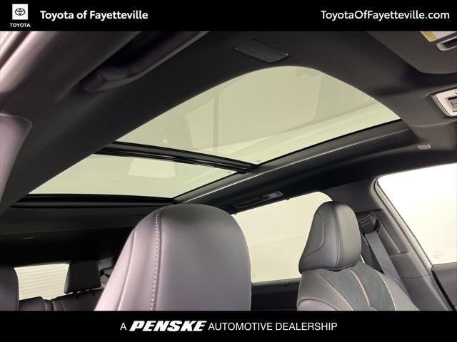 new 2025 Toyota Grand Highlander Hybrid car, priced at $62,955