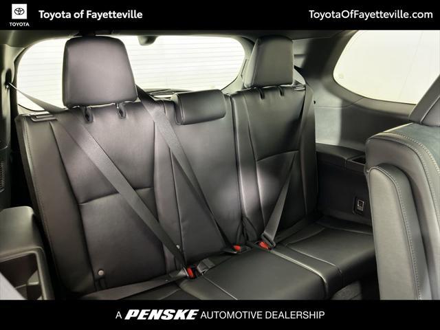 new 2025 Toyota Grand Highlander Hybrid car, priced at $62,955