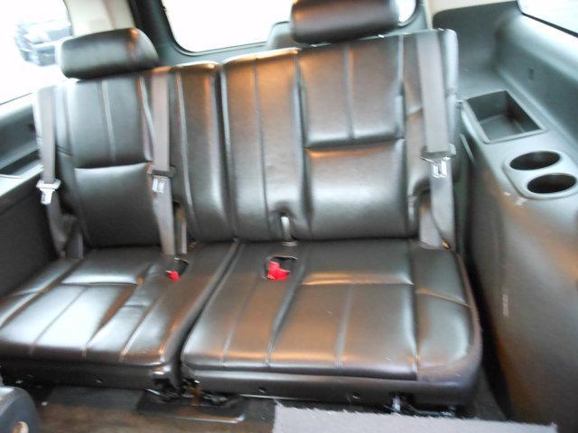 used 2011 Chevrolet Suburban car, priced at $3,701