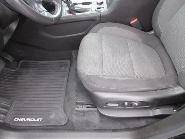 used 2022 Chevrolet Traverse car, priced at $31,950