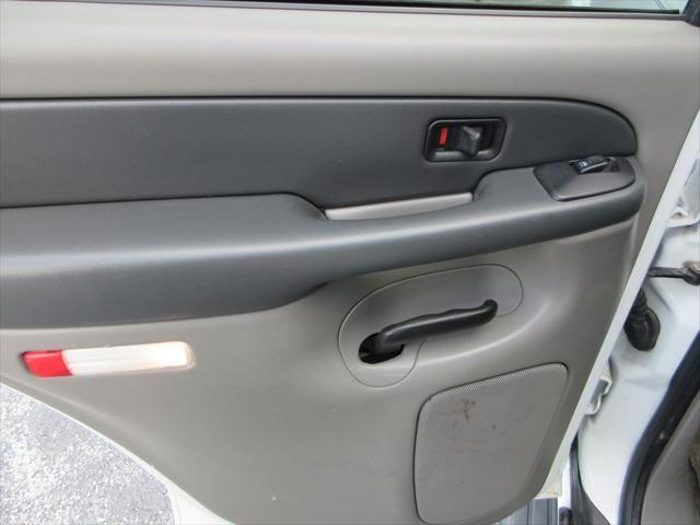 used 2003 Chevrolet Tahoe car, priced at $5,200