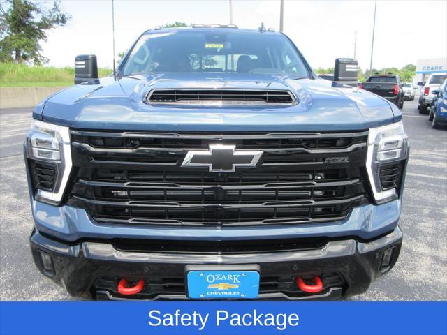 new 2025 Chevrolet Silverado 3500 car, priced at $73,947
