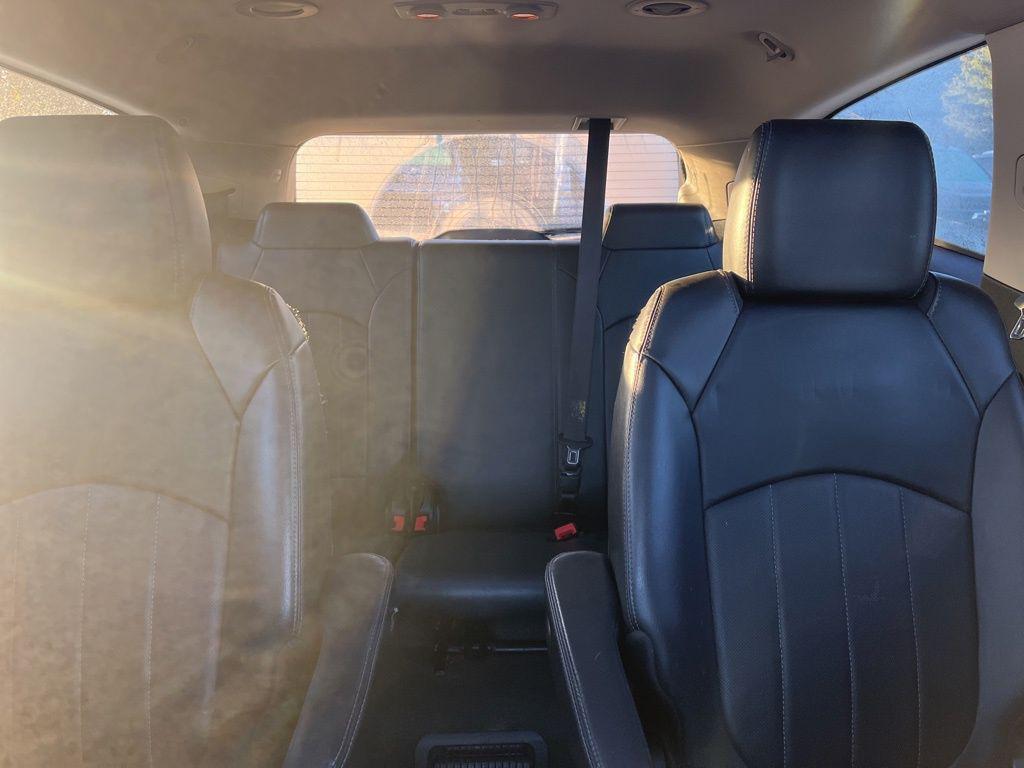 used 2016 Chevrolet Traverse car, priced at $8,980