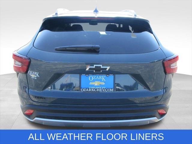 new 2025 Chevrolet Trax car, priced at $23,973