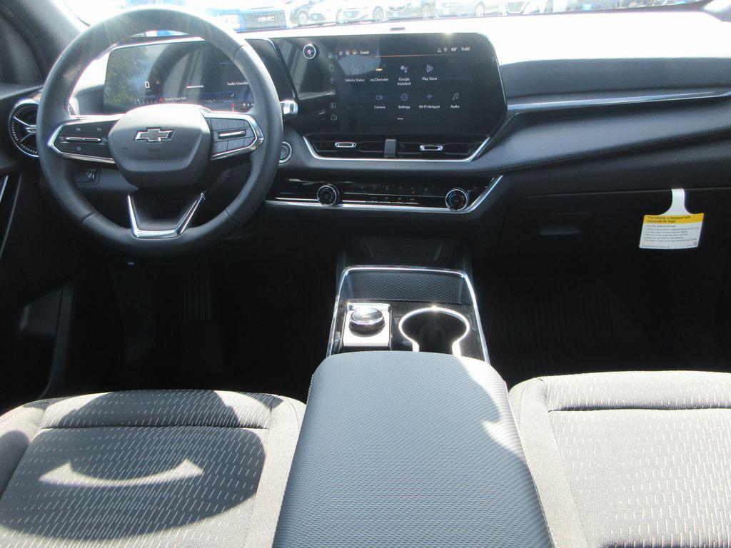 new 2026 Chevrolet Equinox car, priced at $30,963
