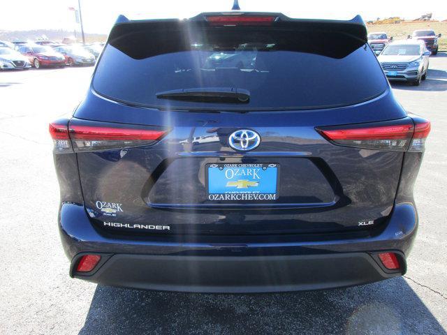 used 2021 Toyota Highlander Hybrid car, priced at $40,800