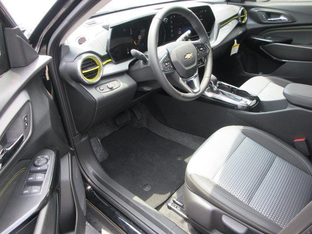 new 2025 Chevrolet Trax car, priced at $24,591
