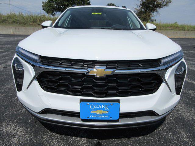 new 2025 Chevrolet Trax car, priced at $24,387