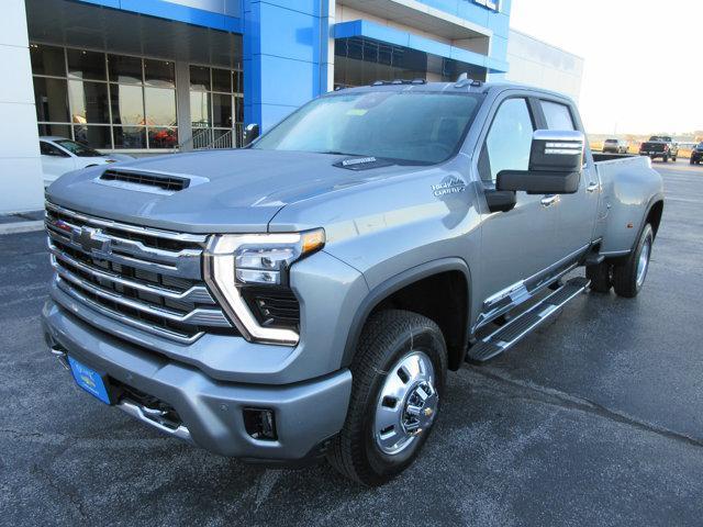 new 2025 Chevrolet Silverado 3500 car, priced at $88,323