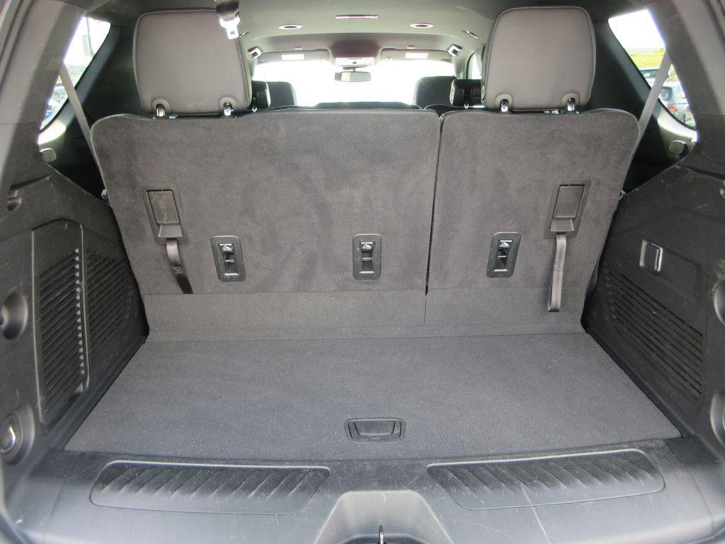 used 2024 Chevrolet Tahoe car, priced at $47,950