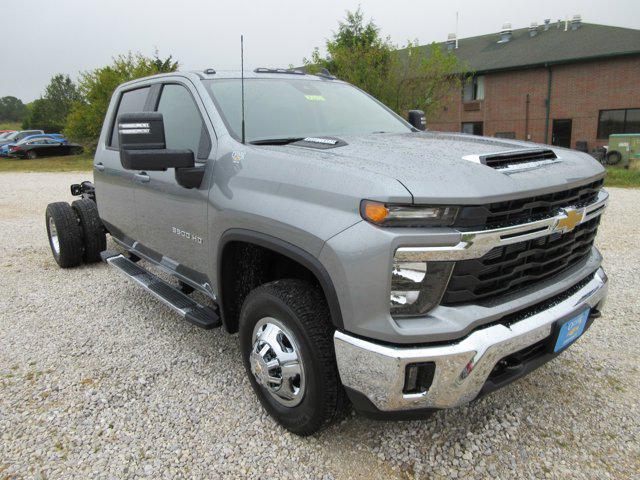 new 2025 Chevrolet Silverado 3500 car, priced at $69,999