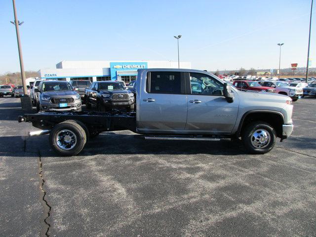 new 2025 Chevrolet Silverado 3500 car, priced at $65,999