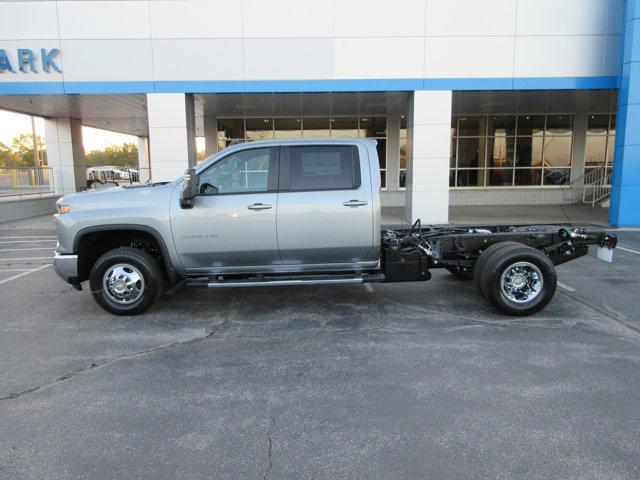 new 2025 Chevrolet Silverado 3500 car, priced at $65,999