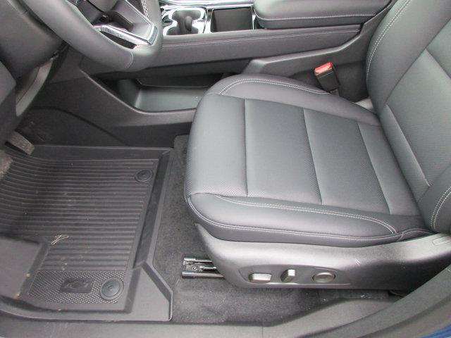 new 2025 Chevrolet Traverse car, priced at $42,452
