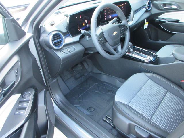 new 2025 Chevrolet Trax car, priced at $23,247