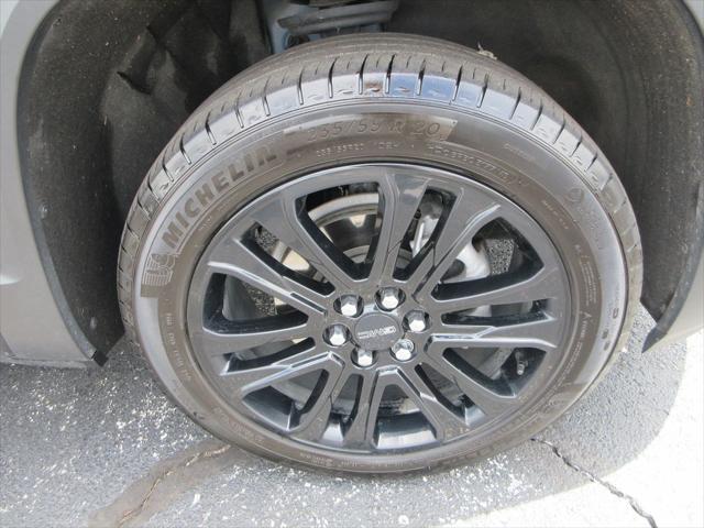 used 2023 GMC Acadia car, priced at $29,950