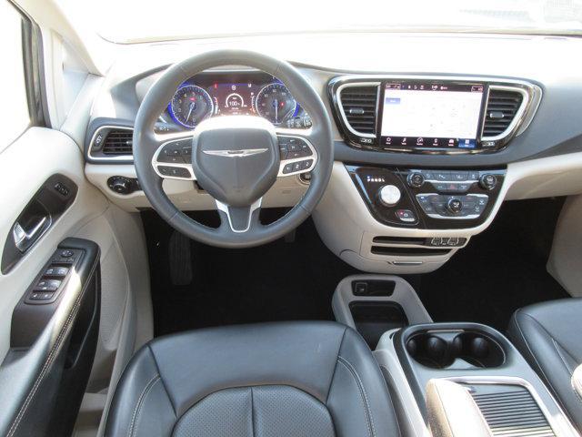 used 2023 Chrysler Pacifica car, priced at $25,600