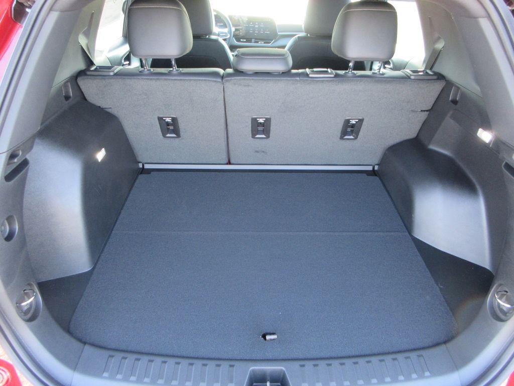 new 2026 Chevrolet Equinox car, priced at $32,222