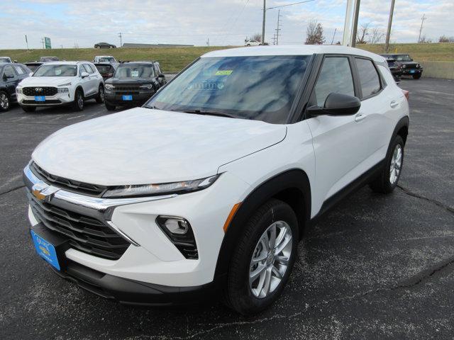 new 2025 Chevrolet TrailBlazer car, priced at $25,100