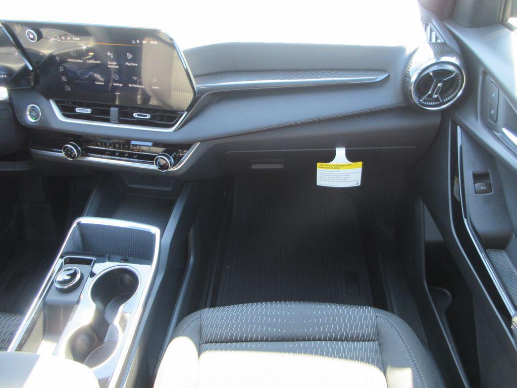 new 2026 Chevrolet Equinox car, priced at $27,808