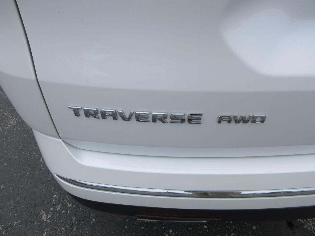used 2023 Chevrolet Traverse car, priced at $37,920