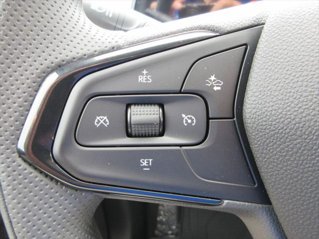 new 2025 Chevrolet Trax car, priced at $23,882