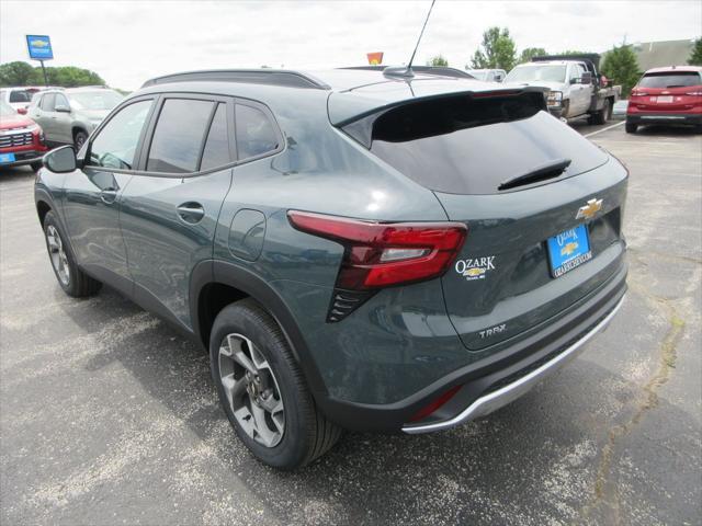 new 2025 Chevrolet Trax car, priced at $23,882