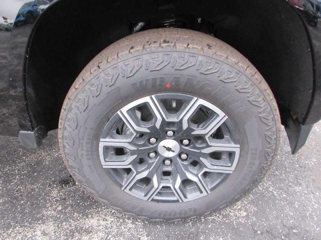 new 2026 Chevrolet Colorado car, priced at $42,608