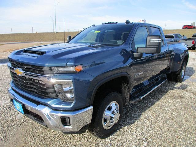 new 2025 Chevrolet Silverado 3500 car, priced at $71,336