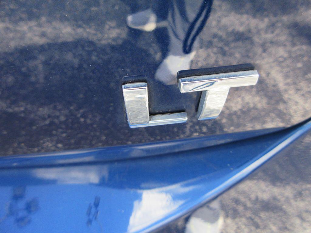 used 2022 Chevrolet Equinox car, priced at $20,950