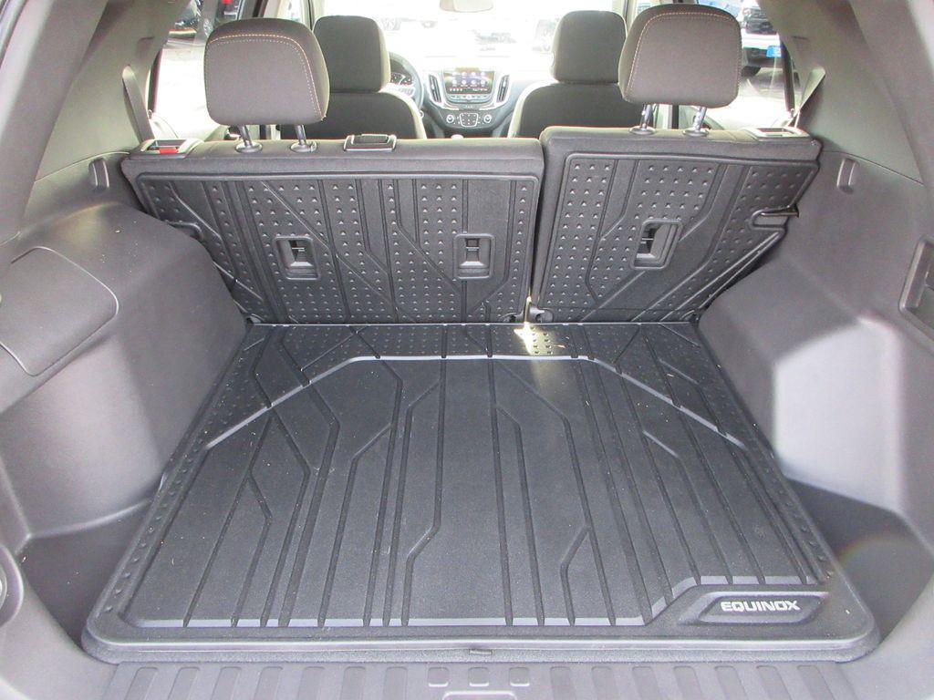 used 2024 Chevrolet Equinox car, priced at $25,650