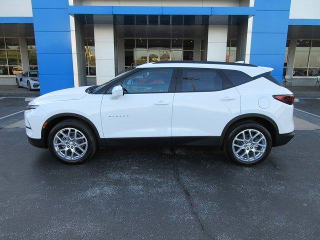 new 2025 Chevrolet Blazer car, priced at $40,226